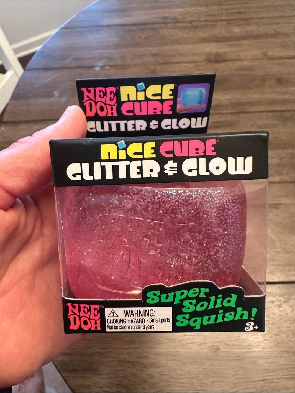 NeeDoh Nice Cube Glitter & Glow Pink Super Solid Squish – New in Box